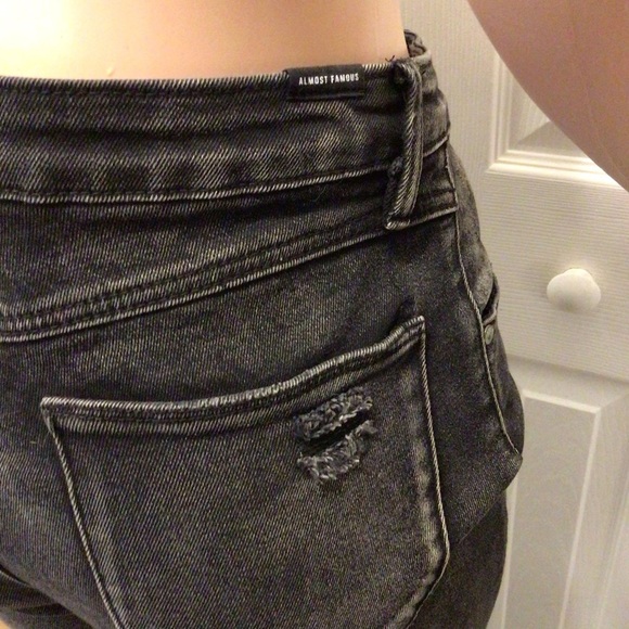 Almost Famous Womens Size 9 High Rise Black Distressed Flare Jeans Boho 70s - Picture 3 of 14